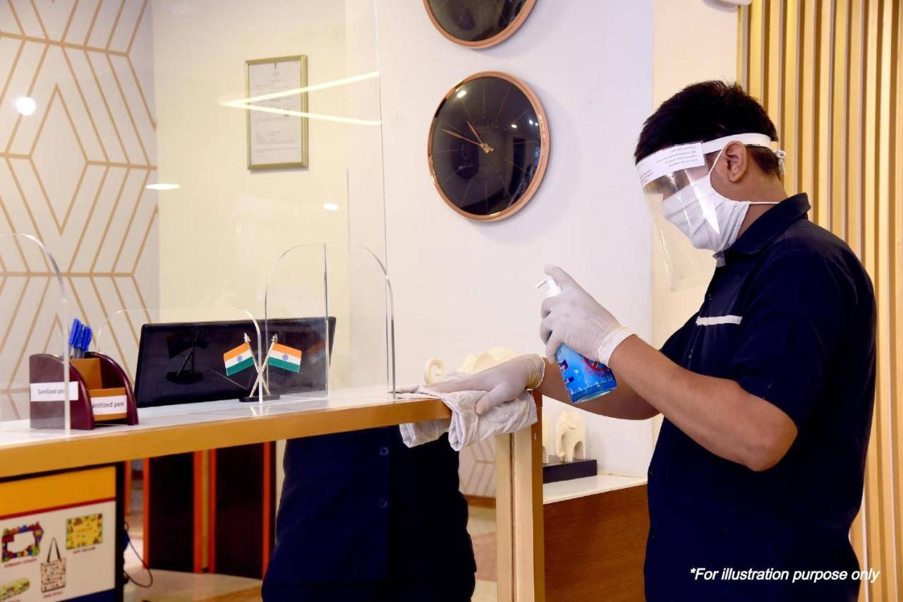 Oyo Thykoodam Sleep Inn Kochi ภายนอก รูปภาพ