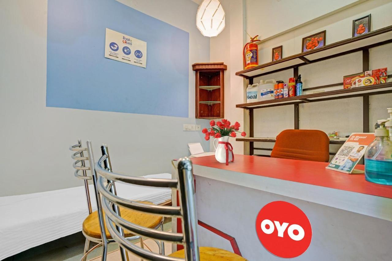 Oyo Thykoodam Sleep Inn Kochi ภายนอก รูปภาพ
